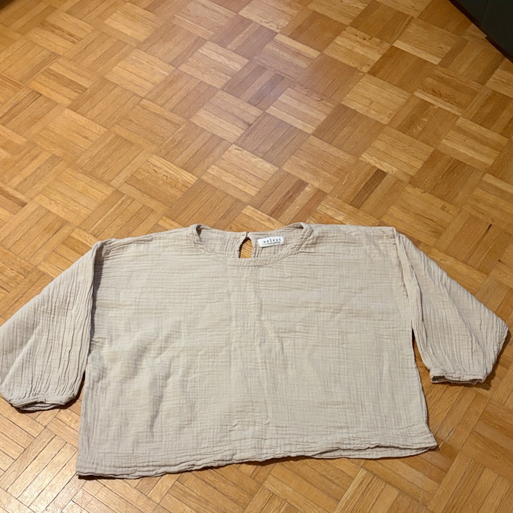 Velvet by Graham & Spencer Beige top